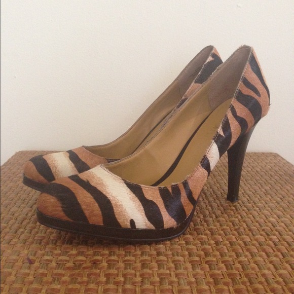 Nine West Rocha Pump! - Picture 2 of 3