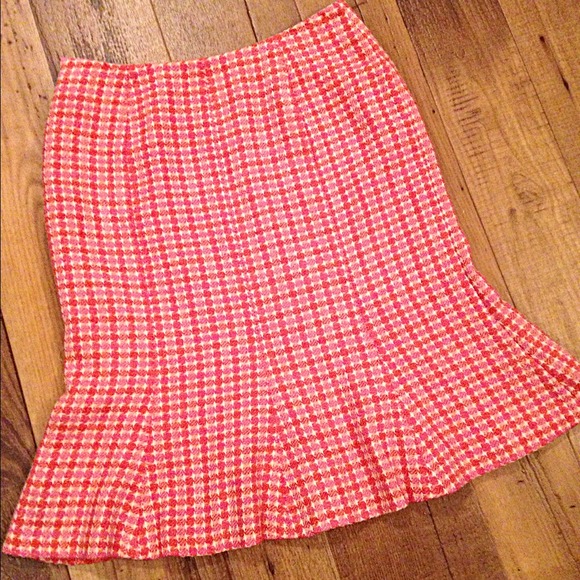 Ann Taylor Dresses & Skirts - Dreamy colors! Bright winter weight skirt, 0P