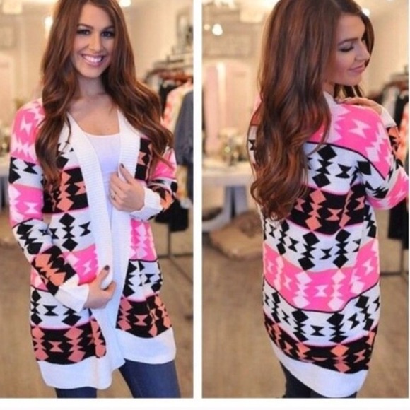 LA Sweaters - New Gorgeous Pink Tribal Aztec Cardigan🎀