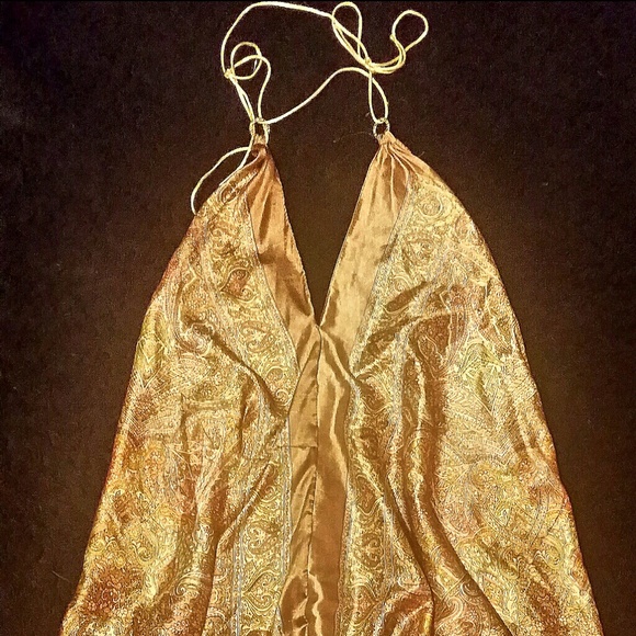 Beautiful elegant with a fantastic design teddy