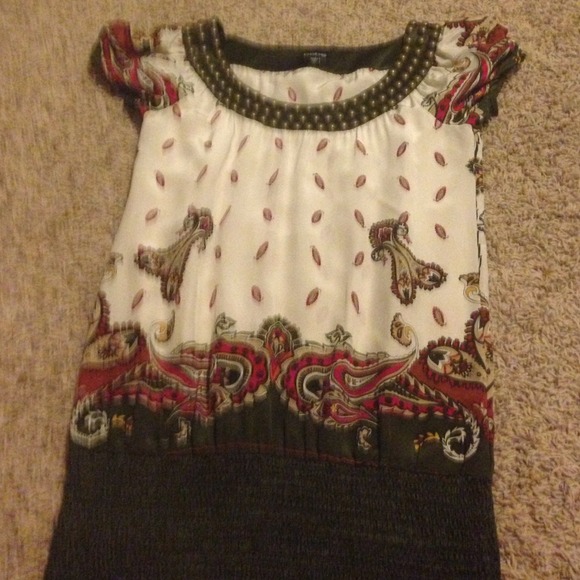 Top - Picture 2 of 3