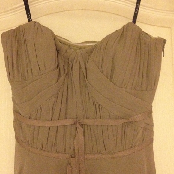 Nicole Miller nude dress - Picture 2 of 4