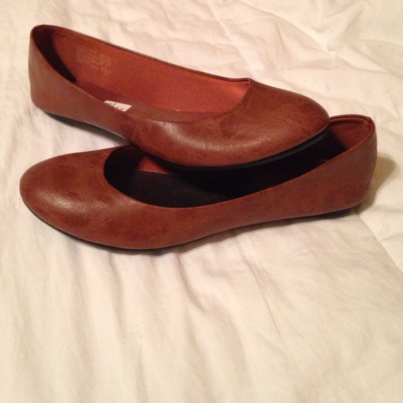 Brown flats