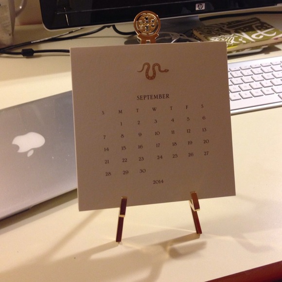 tory burch accessories calendar stand gold poshmark