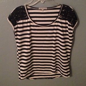 Navy blue stripe top