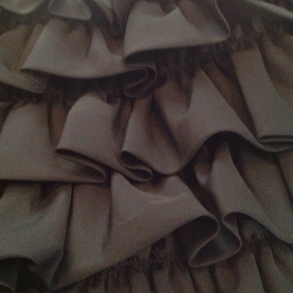 Vintage Ralph Lauren black skirt with ruffles - Picture 2 of 3