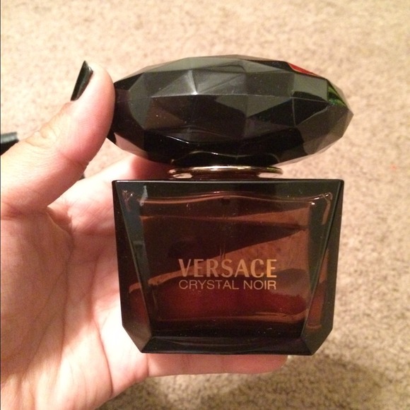 Versace Crystal Noir⭕️ SOLD!!!! With BUNDLE⭕️