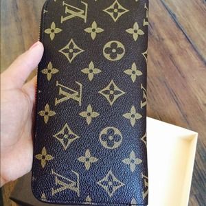 Louis Vuitton wallet