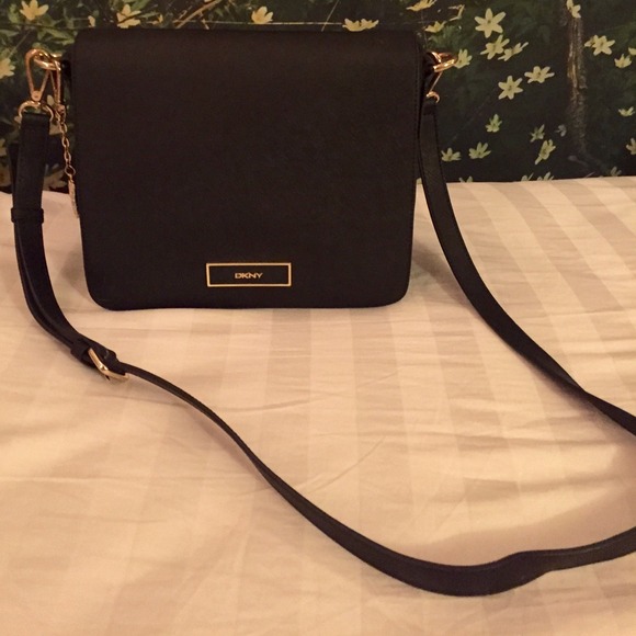 DKNY barely used cross body bag