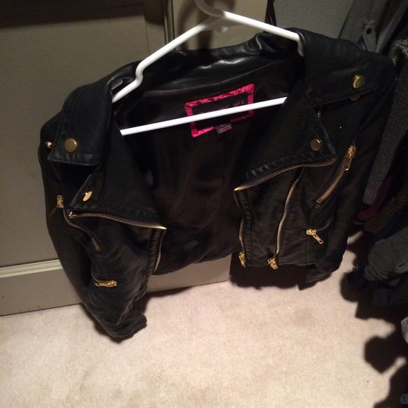 Leather jacket