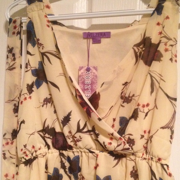 Velzera flowery dress - Picture 2 of 4