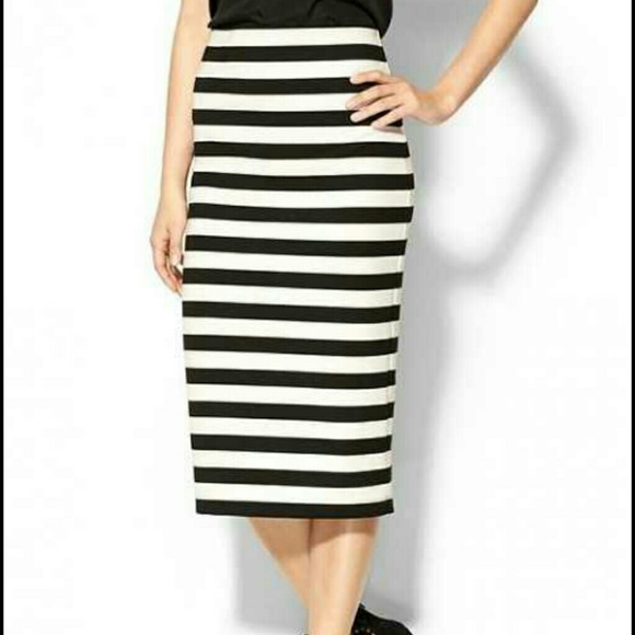 Sanctuary Dresses & Skirts - ⬇reduced! 🎉HOST PIC🎉 Striped pencil skirt.
