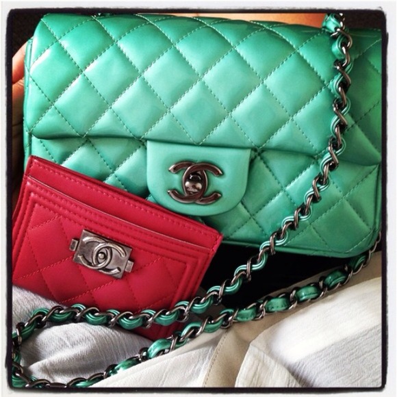 Sold Chanel patent green new 8" mini - Picture 1 of 4