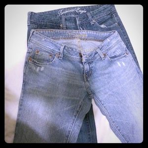 2 pair of America Eagle jeans