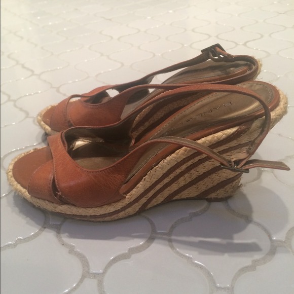 Bandolino wedge, size 6 1/2