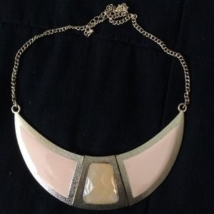 Gold and light cream pink color necklace