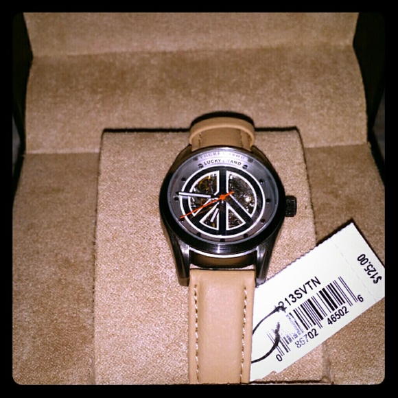 Womans Watch (lucky brand)