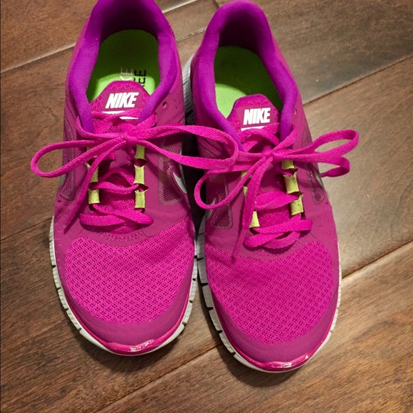 Nike Free Run +3 Women's Shoe  🎉Price Reduced! 🎉