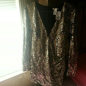Stunning Gold sequin dress