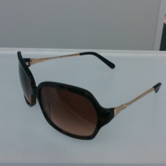 Stunning sunglasses - Picture 4 of 4