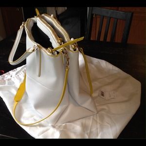 🌺 Coach Large Borough Bag 👜