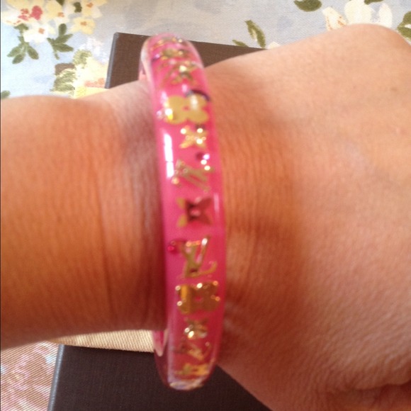 Authentic LV Pink Bangle with Swavorski Crystals. - Picture 4 of 4