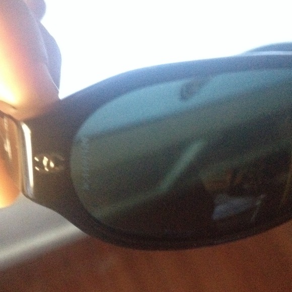BLACK CHANEL SUNGLASSES WITH SWAROVSKI CRYSTALS