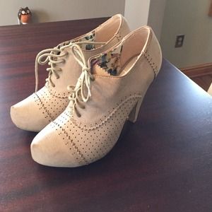 Brand new Not Rated booties