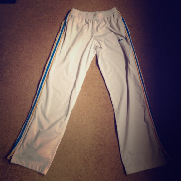 Medium white nike sweats