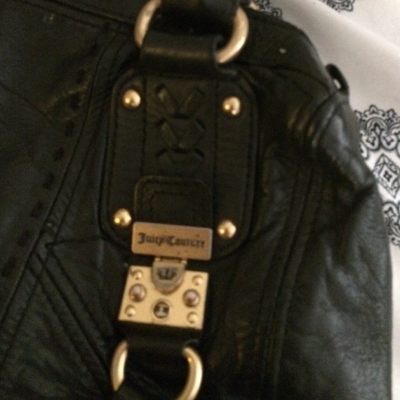 Very cute, detail oriented, juicy couture purse