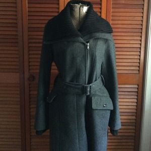 Bundle😀Kenneth Cole Coat & Coach Shoes