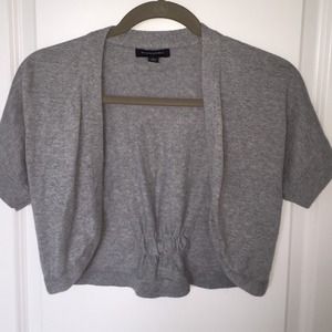 Gray short sweater