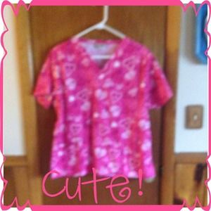 Pink Heart Print Scrub Top with Front Pockets