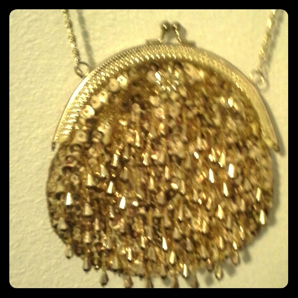 HP    10/3       Goldtone Bling crossbody purse