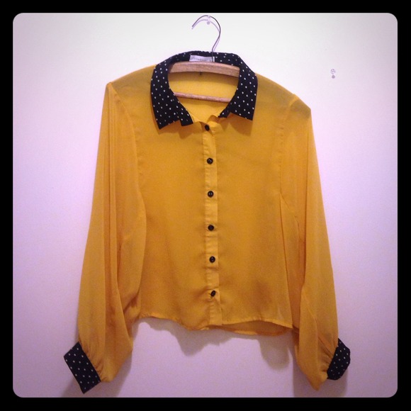 Live tree cute, yellow dress shirt