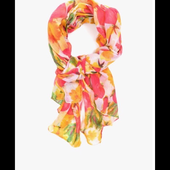 New floral stylish scarf :)