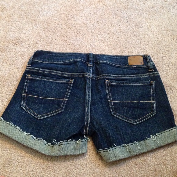 Shorts - Picture 2 of 3