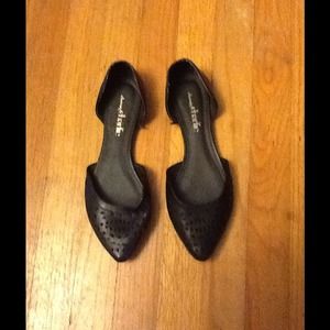 Charming Charlie pointed toe flats!