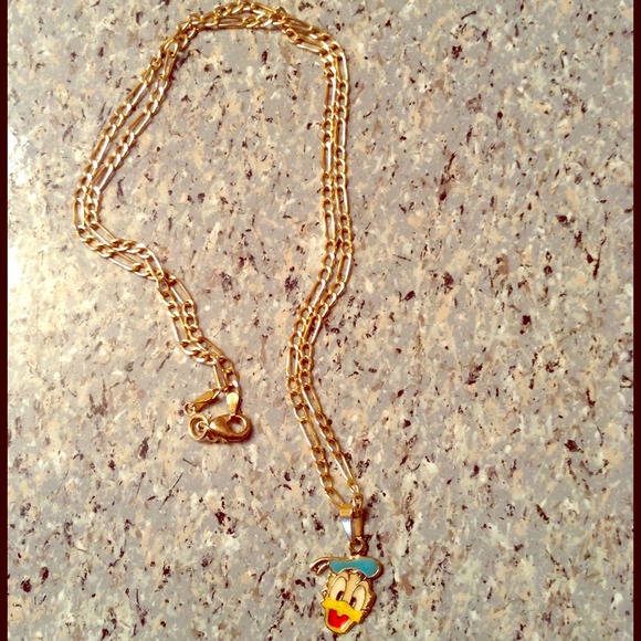 10k Donald Duck Necklace