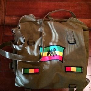 Rasta Bundle Messenger Bag