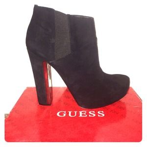 Guess black zip up booties