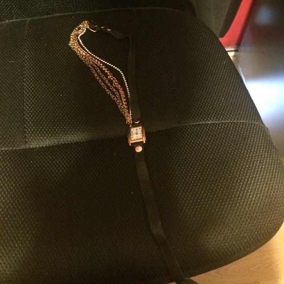 La Mer Black and Rose gold watch