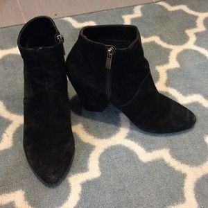 DV dolce Vita black suede booties