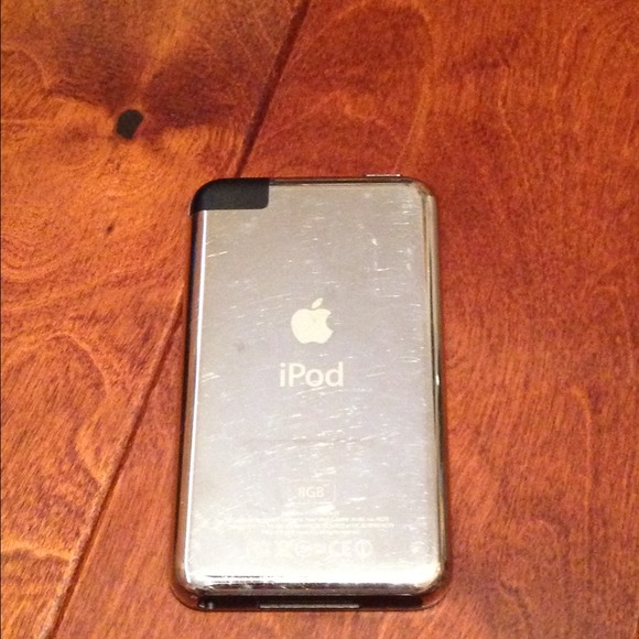 1st generation iPod touch 8gig and ihome bundle - Picture 3 of 4