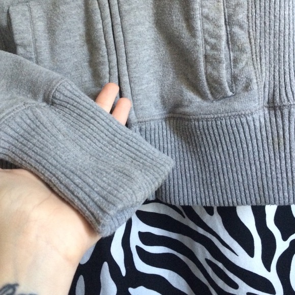 Sweater jacket - Picture 3 of 3