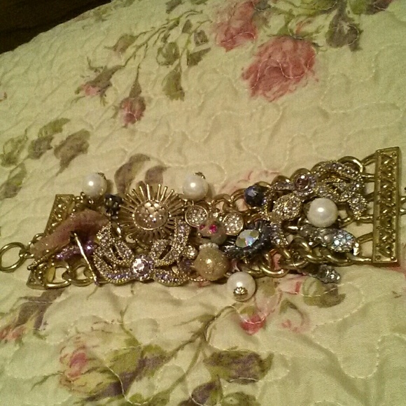 Betsy Johnson Bracelet