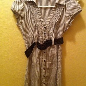 Gently used white and pinstriped dress with belt!