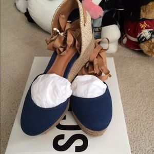 Schutz Espadrille Wedge