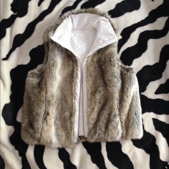 Reversible faux fur vest-sold-