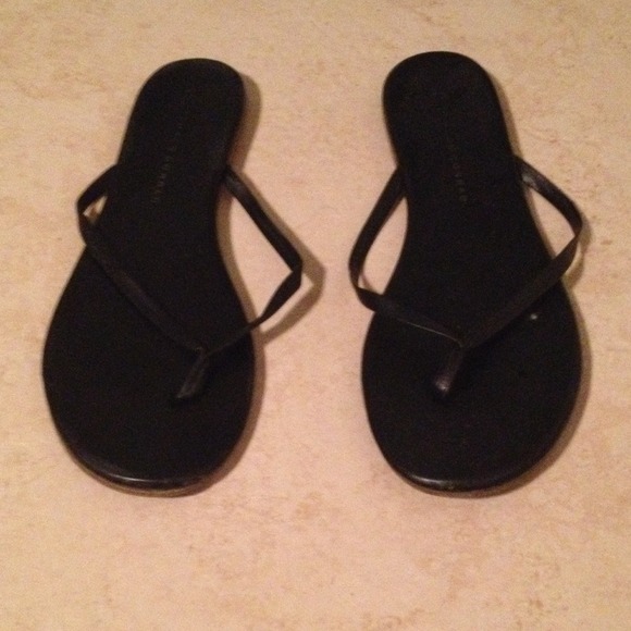 LC Lauren Conrad Flip-Flop Sandals